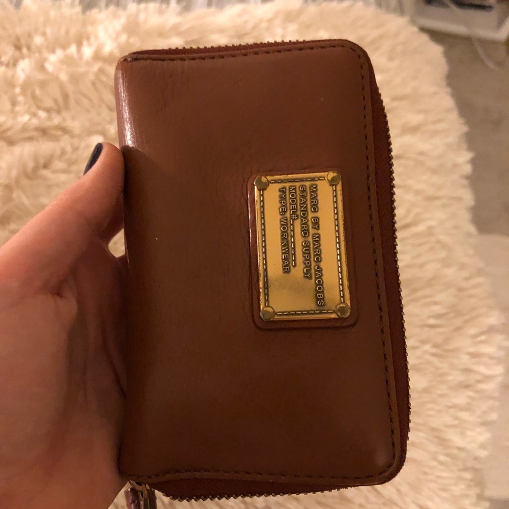 Marc Jacobs wallet